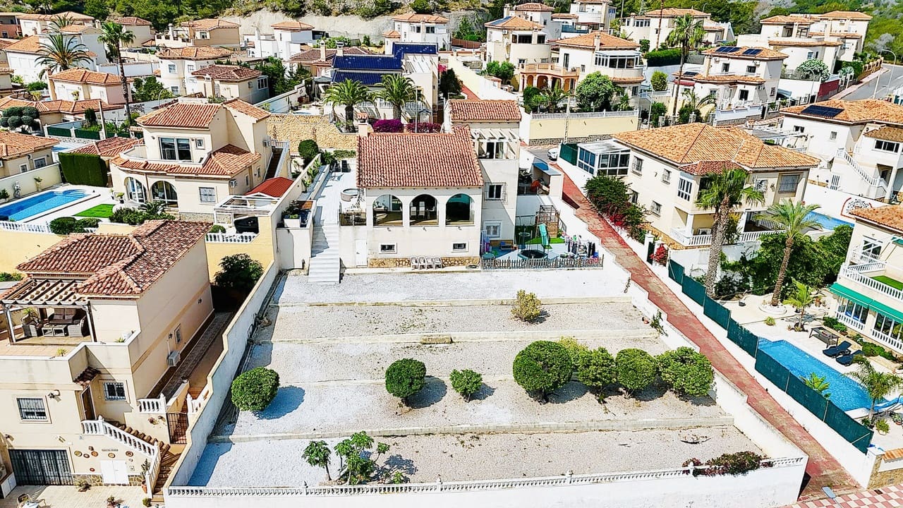 5 Zimmer Villa zu verkaufen in San Miguel de Salinas - 599.999 € (Ref: 9990868)