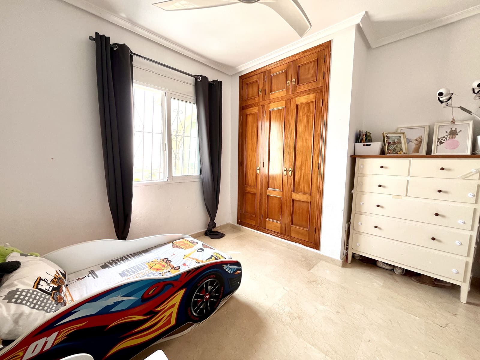 5 Zimmer Villa zu verkaufen in San Miguel de Salinas - 599.999 € (Ref: 9990868)