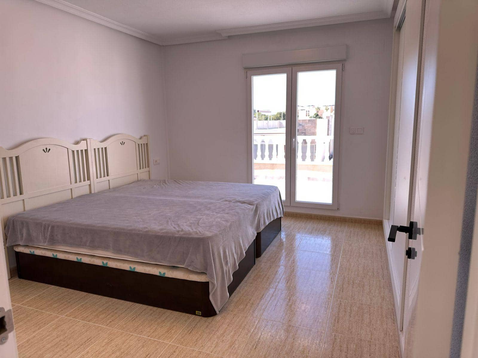 4 chambre Villa/Maison à vendre à Torrevieja - 470 000 € (Ref: 9991868)