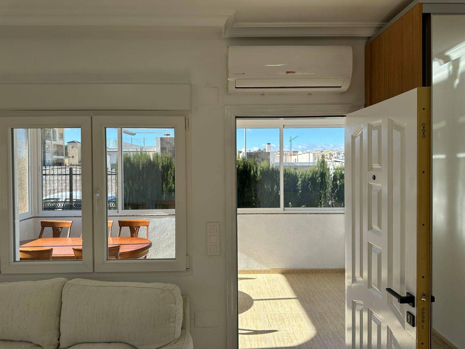 4 chambre Villa/Maison à vendre à Torrevieja - 470 000 € (Ref: 9991868)