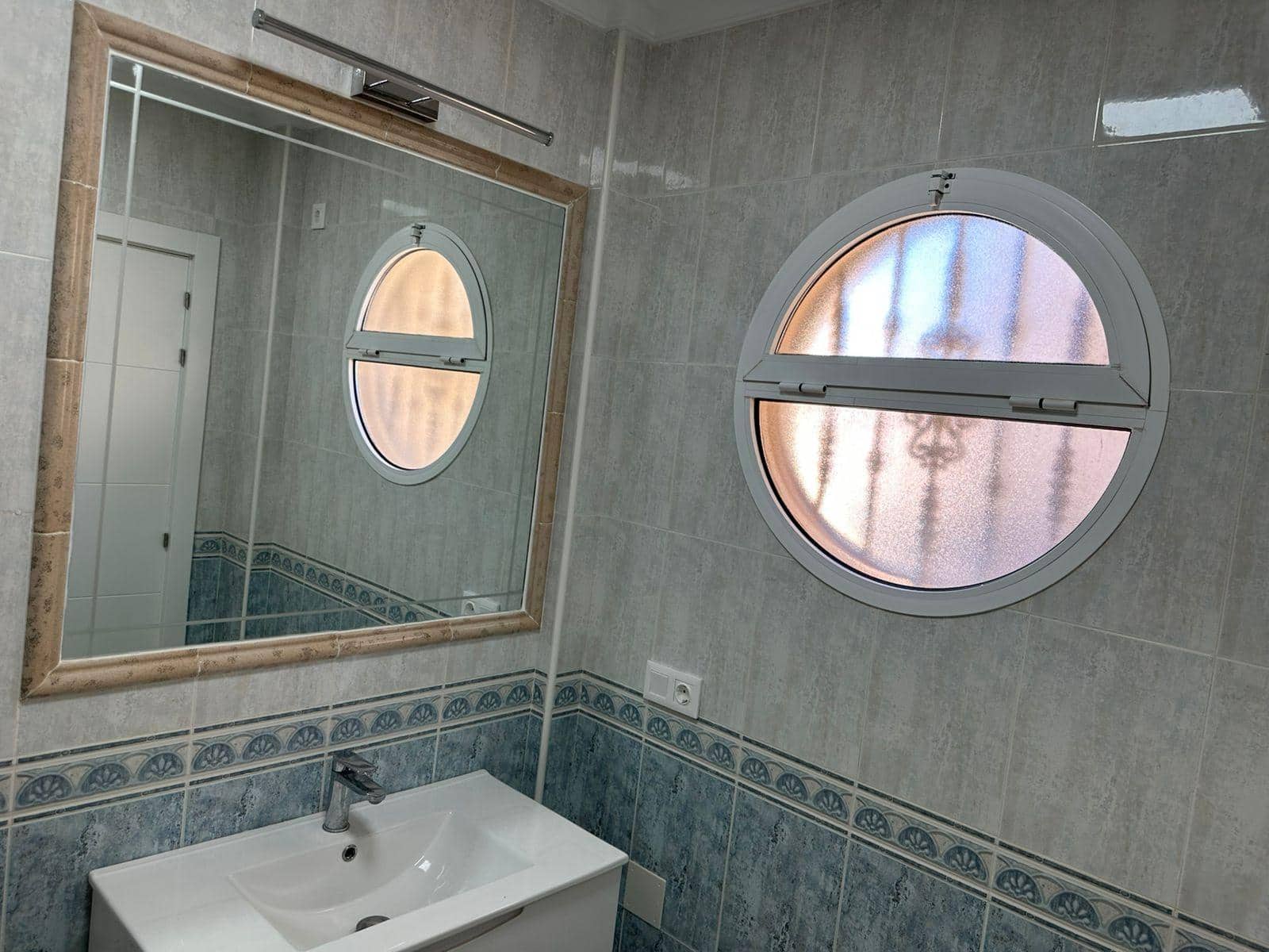 4 chambre Villa/Maison à vendre à Torrevieja - 470 000 € (Ref: 9991868)