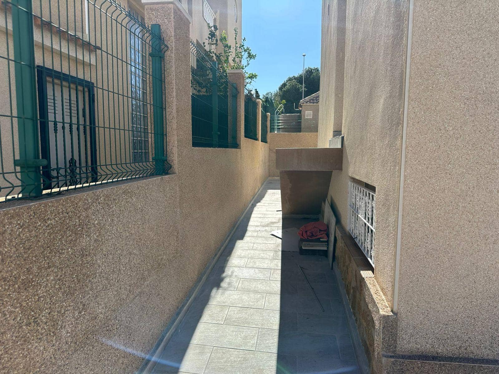 4 chambre Villa/Maison à vendre à Torrevieja - 470 000 € (Ref: 9991868)