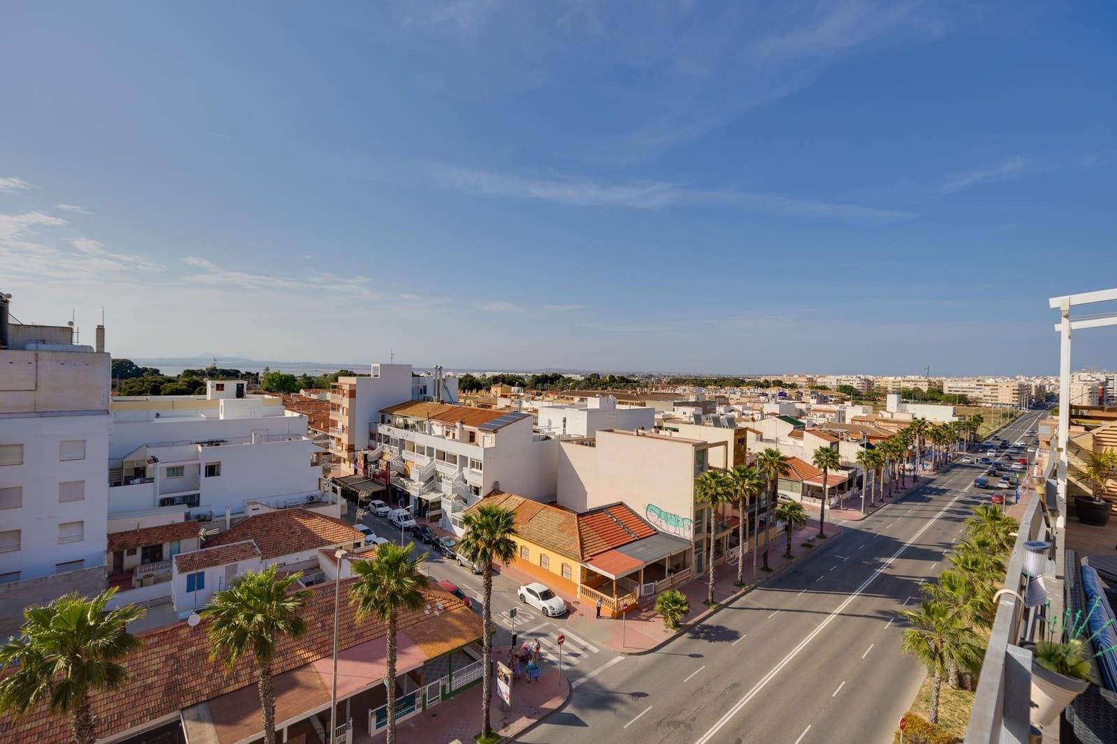 3 soverom Penthouse til salgs i Torrevieja - € 290 000 (Ref: 9991876)