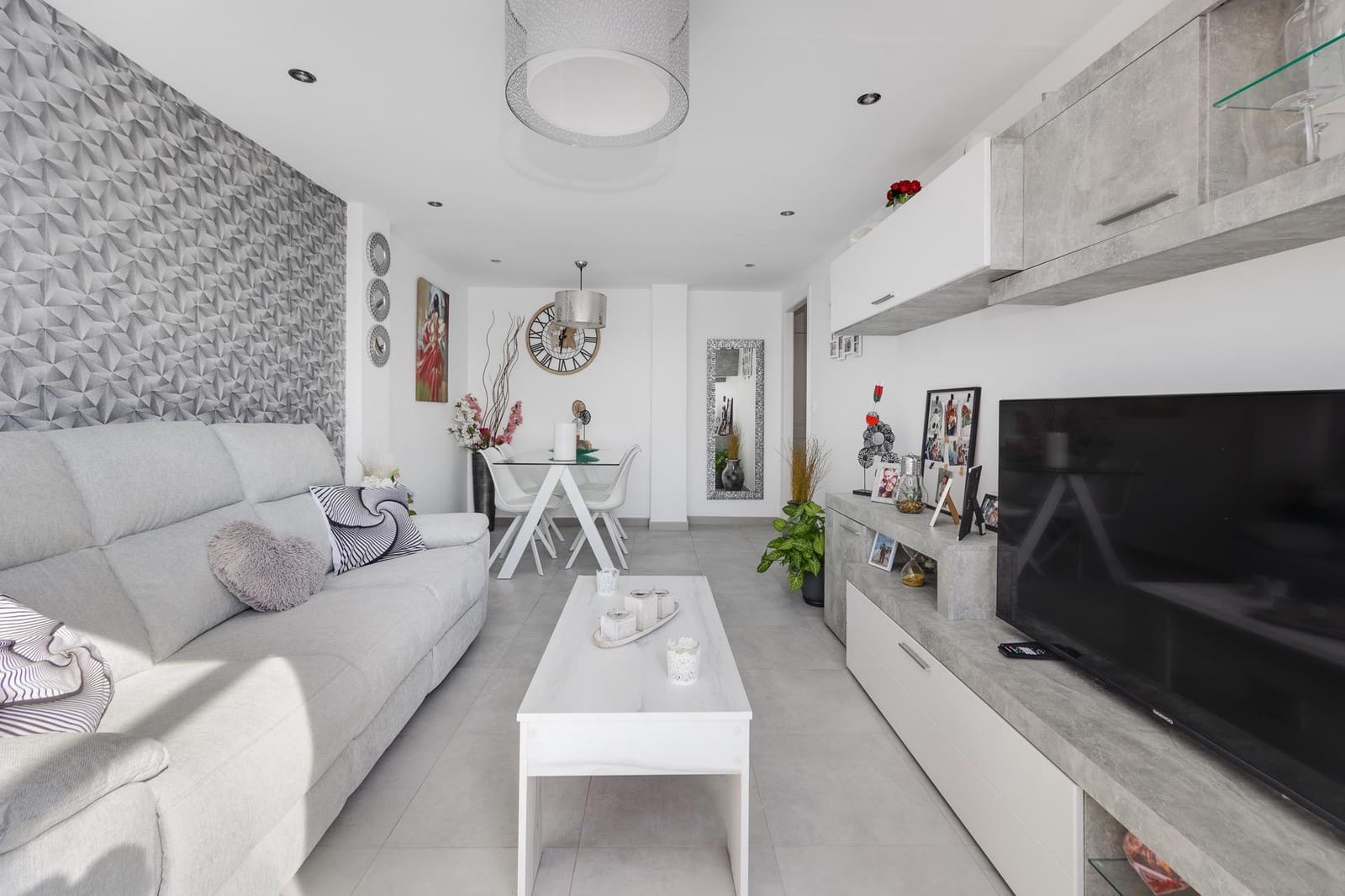 3 soverom Penthouse til salgs i Torrevieja - € 290 000 (Ref: 9991876)