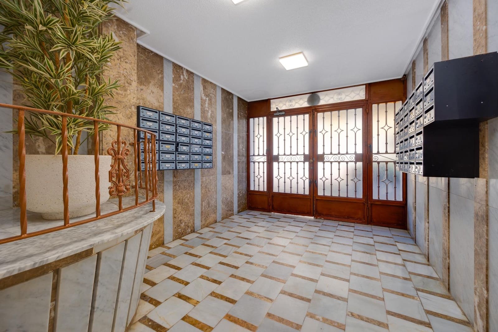 3 soverom Penthouse til salgs i Torrevieja - € 290 000 (Ref: 9991876)