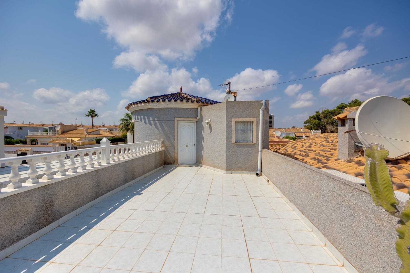 5 sovrum Villa till salu i La Regia - 645 000 € (Ref: 9991879)