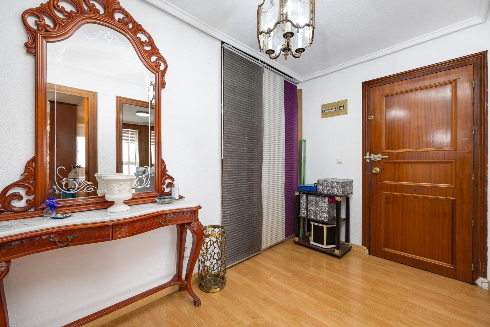 4 soveværelse Lejlighed til salg i Torrevieja - € 195.000 (Ref: 9991881)