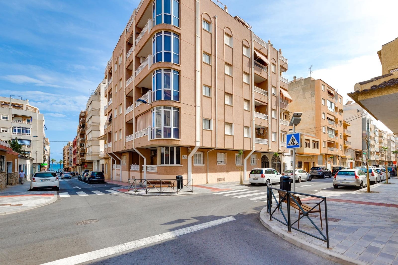 4 soveværelse Lejlighed til salg i Torrevieja - € 195.000 (Ref: 9991881)