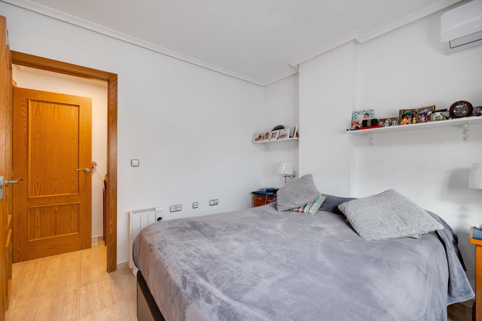 2 soverom Leilighet til salgs i Torrevieja - € 189 000 (Ref: 9991882)