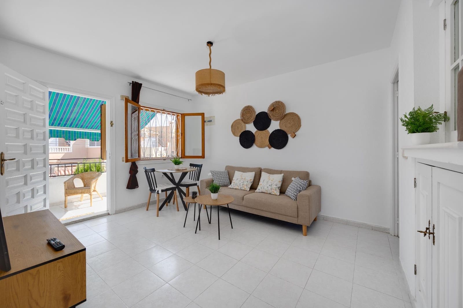 2 sovrum Bungalow till salu i Torrevieja - 147 000 € (Ref: 9991884)