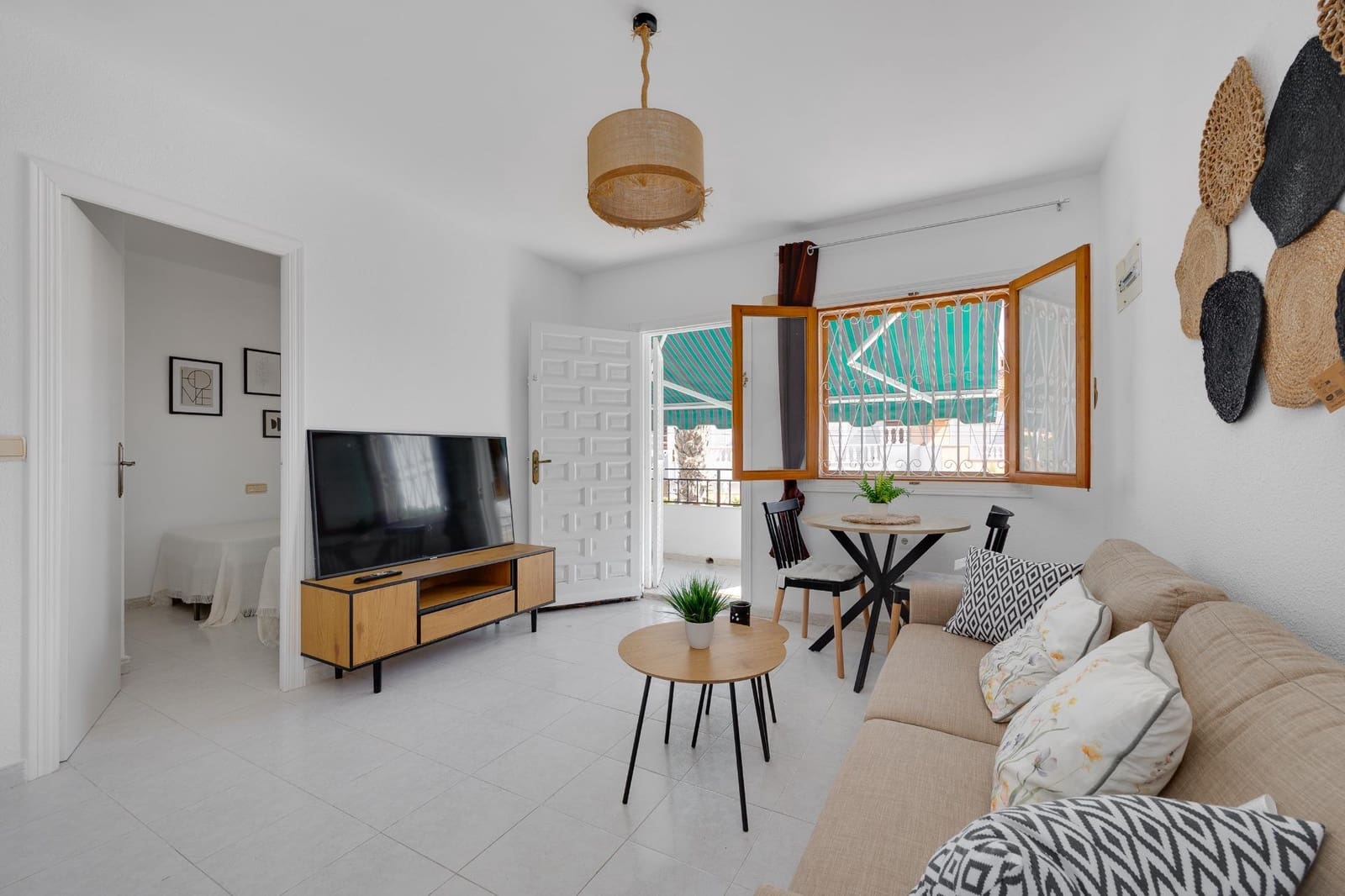 2 sovrum Bungalow till salu i Torrevieja - 147 000 € (Ref: 9991884)