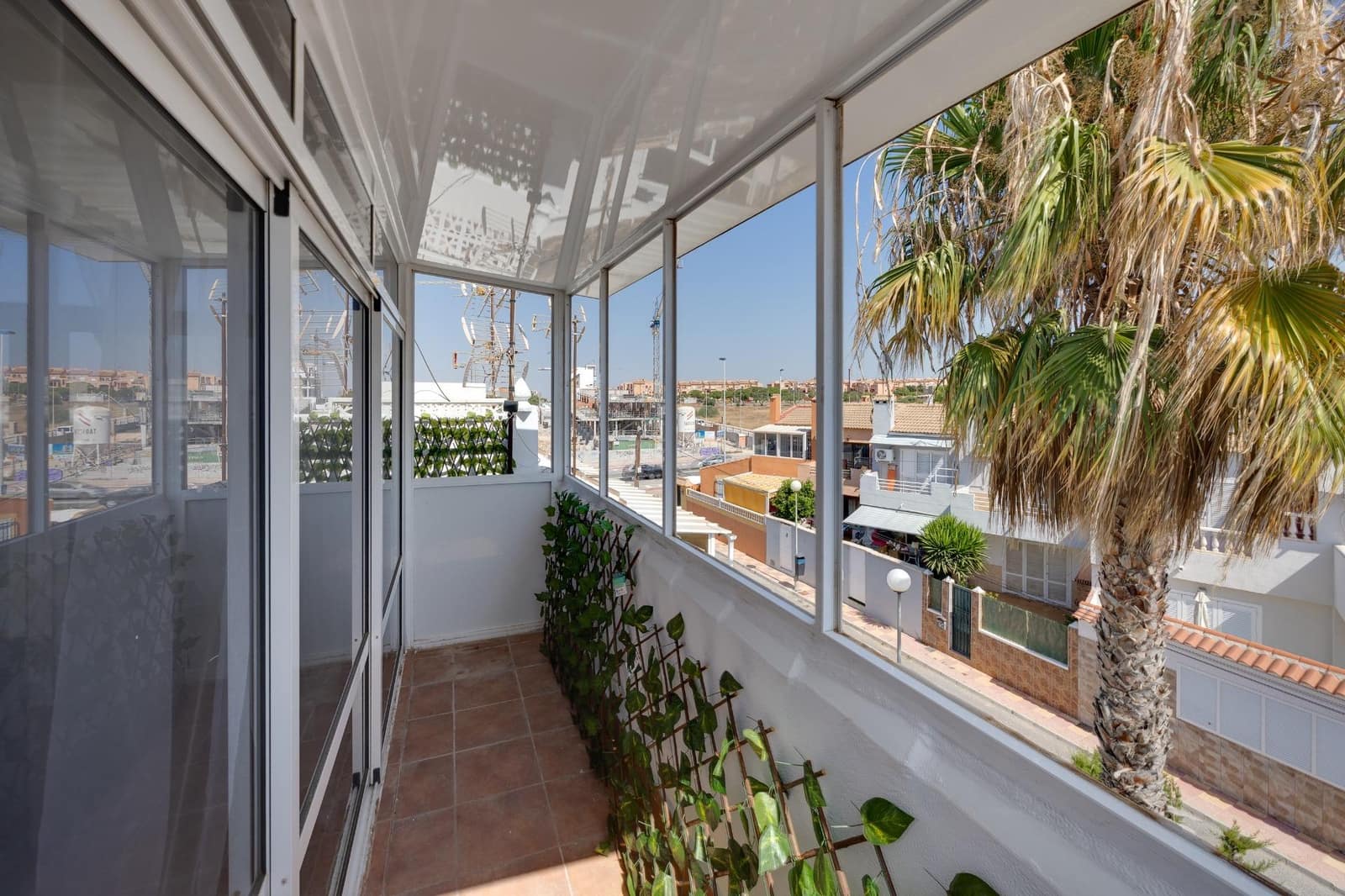 2 sovrum Bungalow till salu i Torrevieja - 147 000 € (Ref: 9991884)