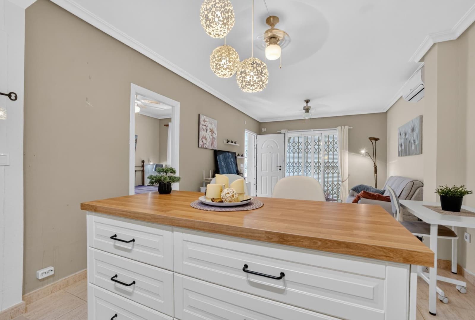 2 sovrum Lägenhet till salu i Orihuela Costa - 195 000 € (Ref: 9991886)