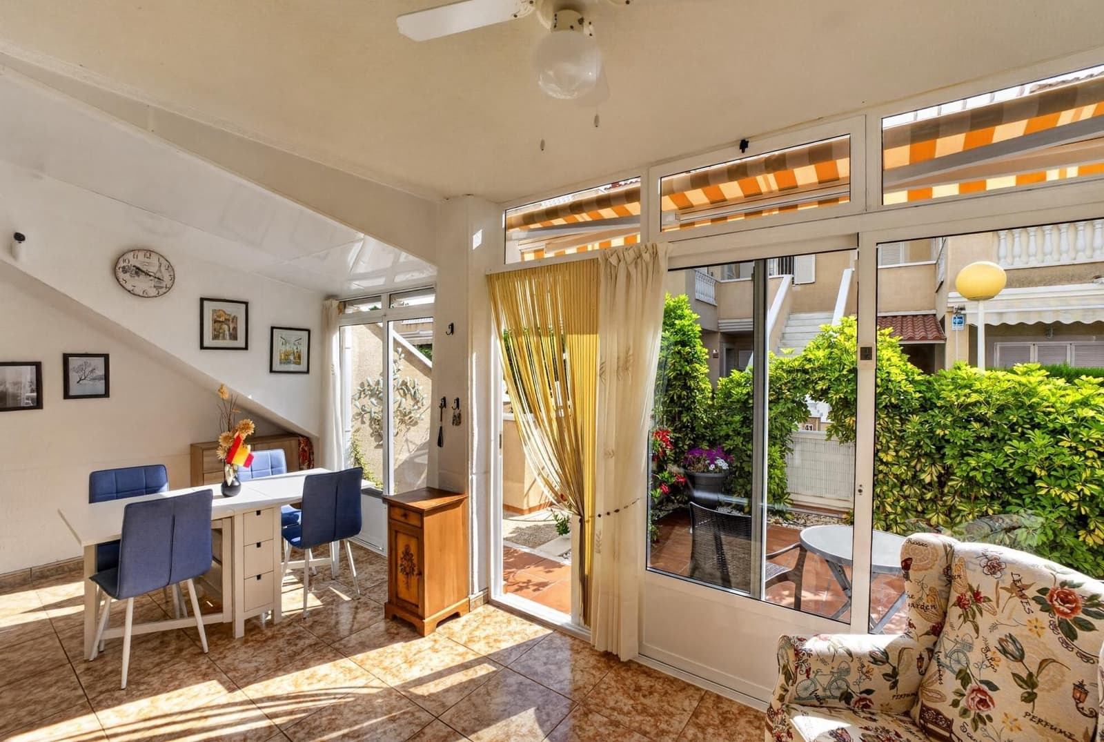 2 sovrum Lägenhet till salu i Orihuela Costa - 195 000 € (Ref: 9991886)