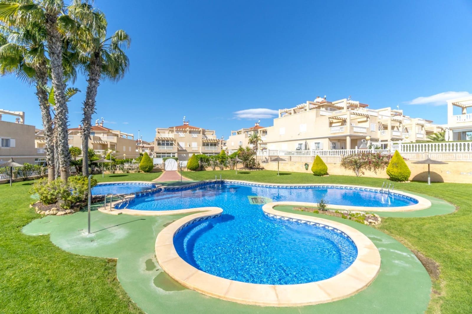2 sovrum Lägenhet till salu i Orihuela Costa - 195 000 € (Ref: 9991886)