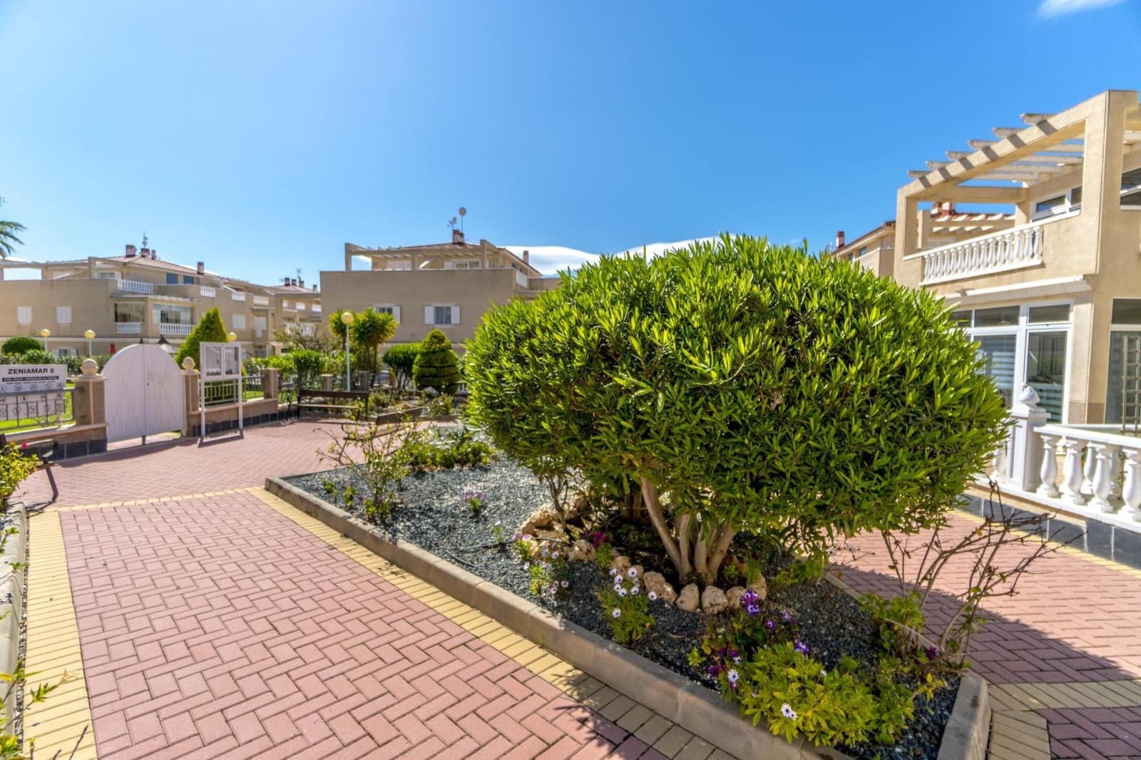 2 sovrum Lägenhet till salu i Orihuela Costa - 195 000 € (Ref: 9991886)