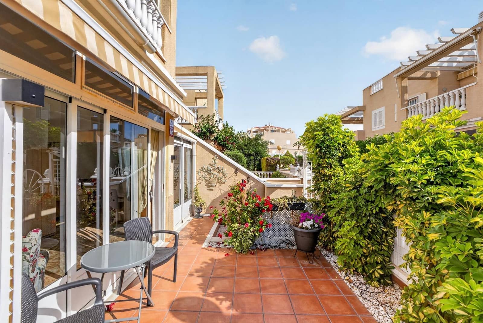 2 sovrum Lägenhet till salu i Orihuela Costa - 195 000 € (Ref: 9991886)