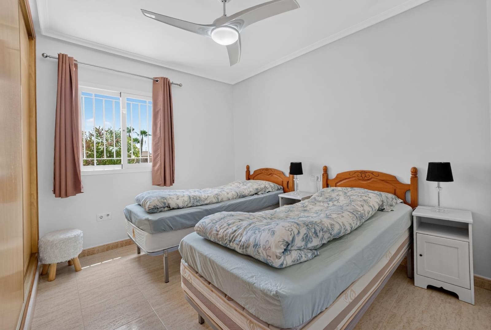 3 chambre Maison de Ville à vendre à Orihuela Costa - 315 000 € (Ref: 9991887)