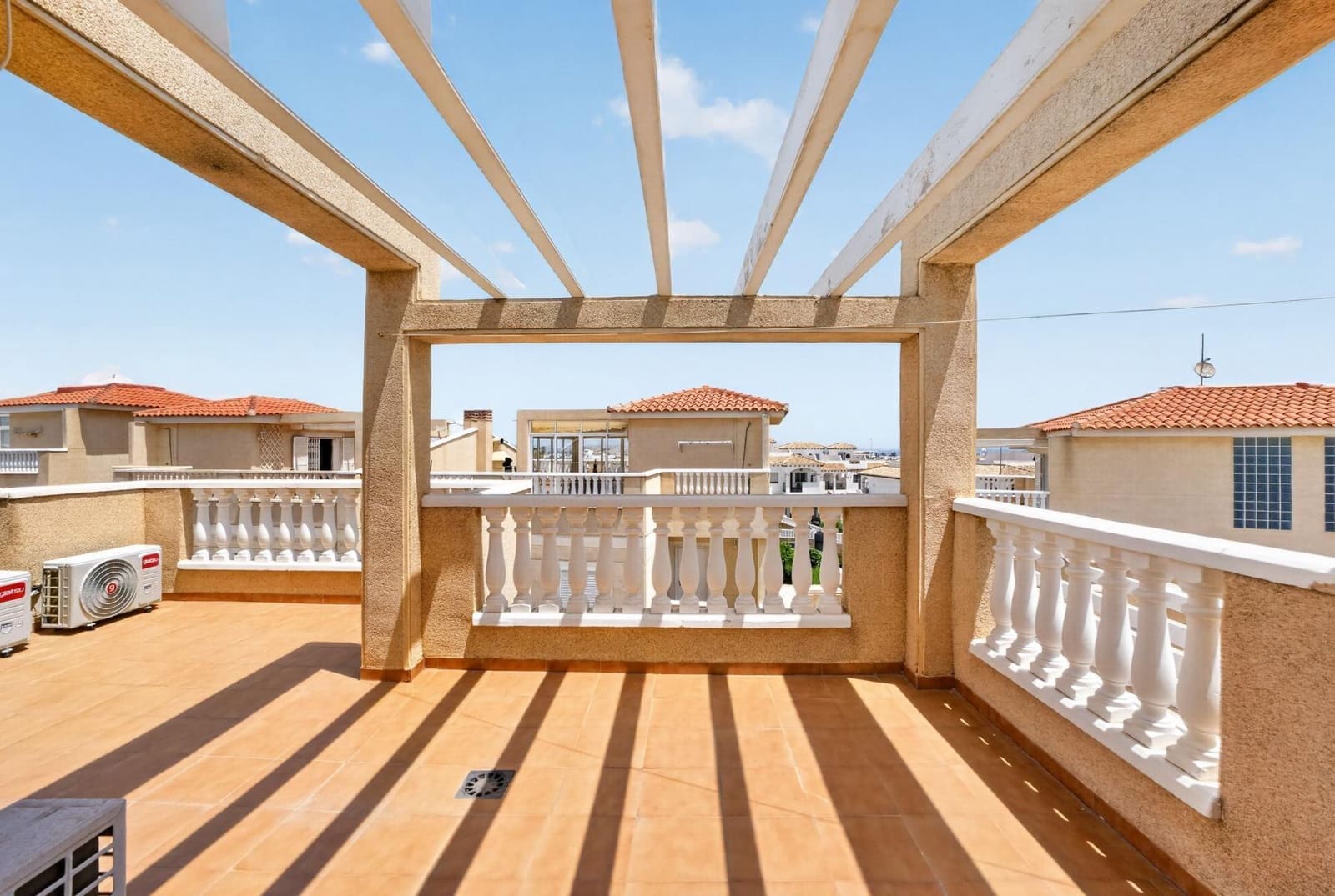 3 chambre Maison de Ville à vendre à Orihuela Costa - 315 000 € (Ref: 9991887)