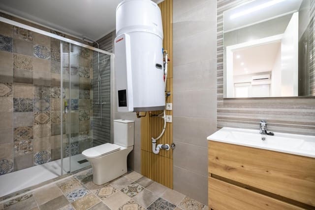 1 soveværelse Lejlighed til salg i Playa de los Locos, Torrevieja - € 114.500 (Ref: 9991891)
