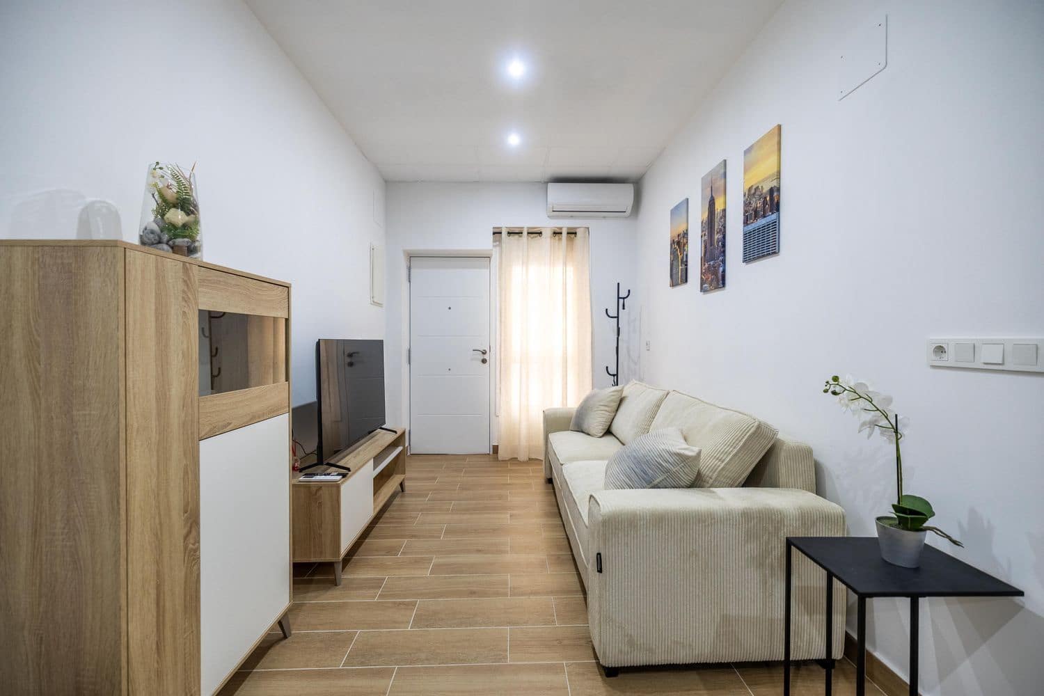 1 sovrum Lägenhet till salu i Torrevieja - 115 500 € (Ref: 9991892)