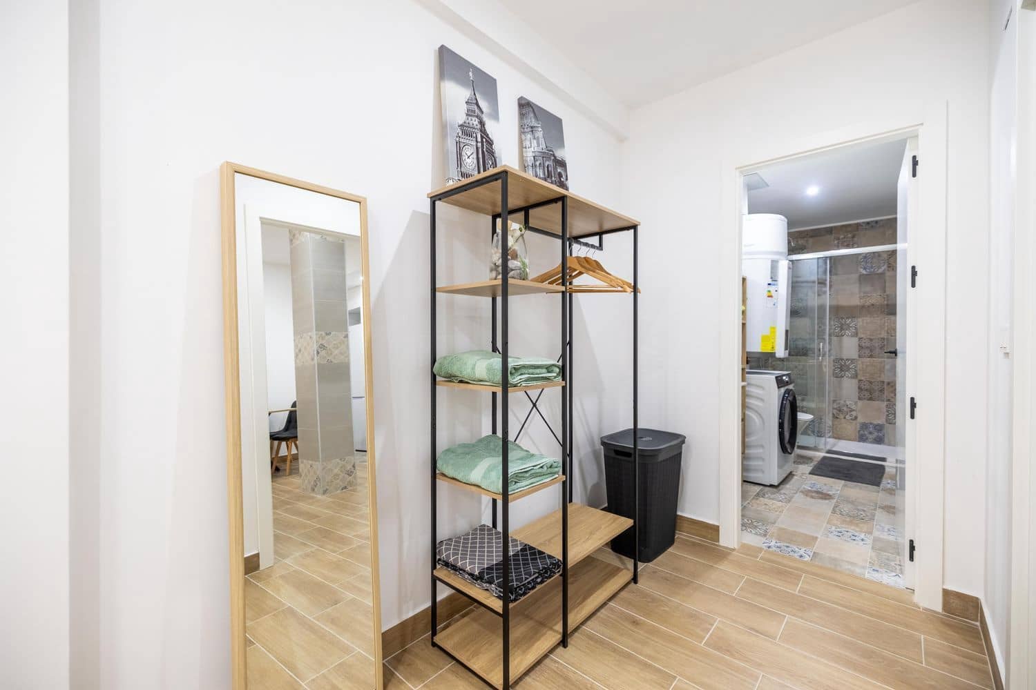 1 sovrum Lägenhet till salu i Torrevieja - 115 500 € (Ref: 9991892)