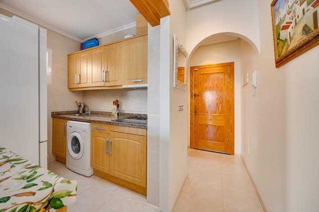 2 soveværelse Lejlighed til salg i Avenida Habaneras - Curva de Palangre, Torrevieja - € 170.900 (Ref: 9991893)