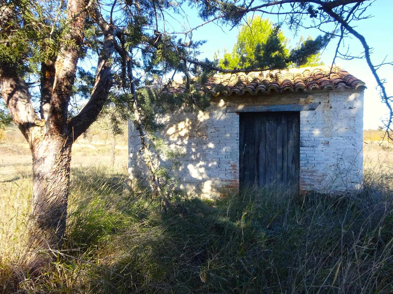 Finca/Country House for sale in Maella - € 21,500 (Ref: 10007754)