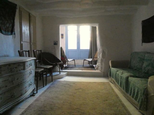 2 quarto Casa em Banda para venda em Maella - 42 000 € (Ref: 10118429)