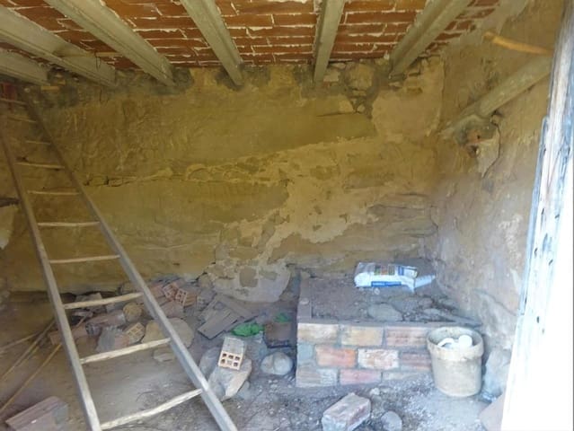 Finca/Casa Rural en Maella en venta - 64.000 € (Ref: 7406905)