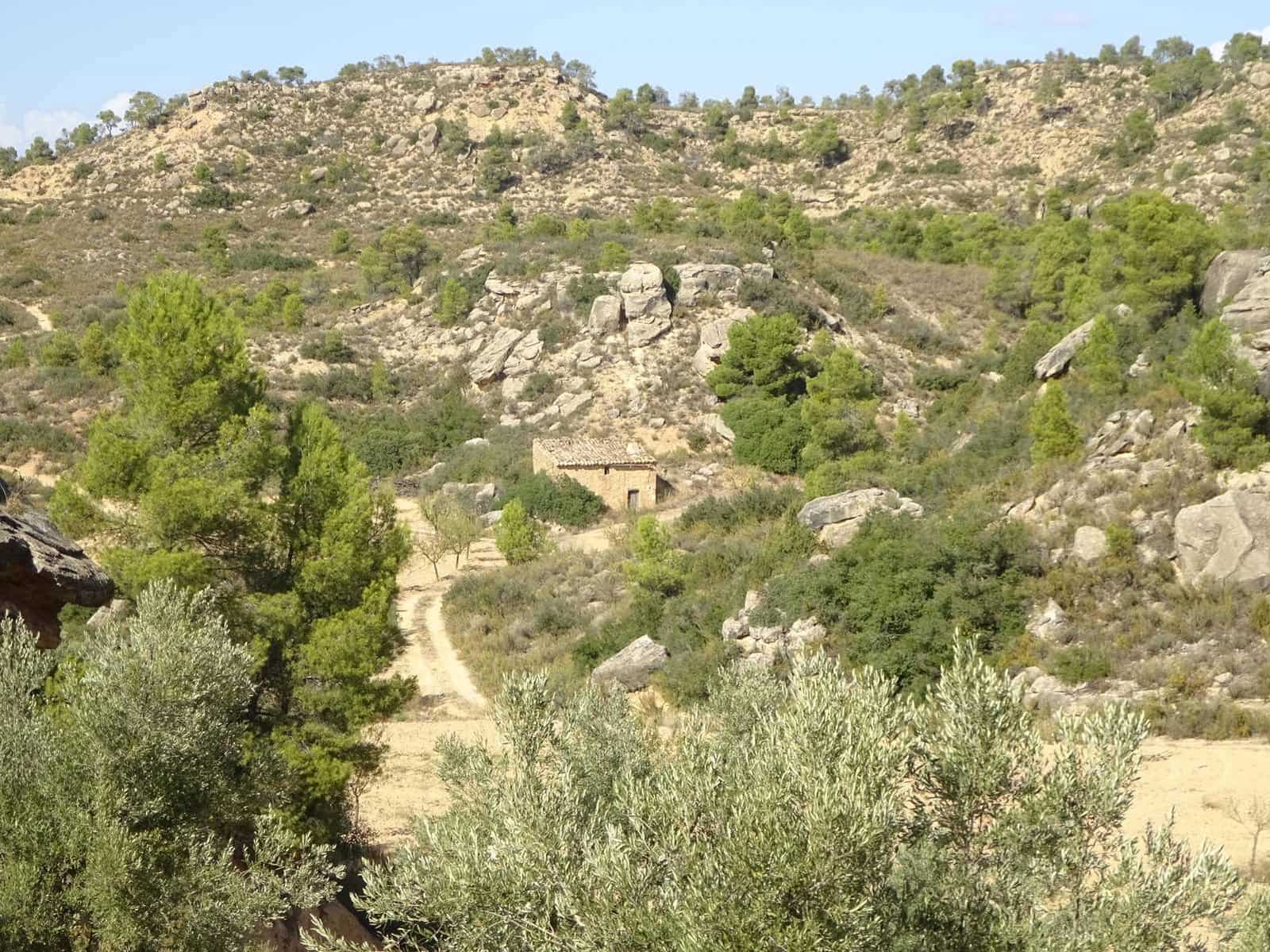 Finca/Country House for sale in Maella - € 64,000 (Ref: 7406905)
