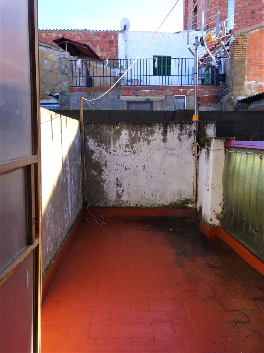 3 soverom Hus til salgs i Maella med garasje - € 29 500 (Ref: 7406920)