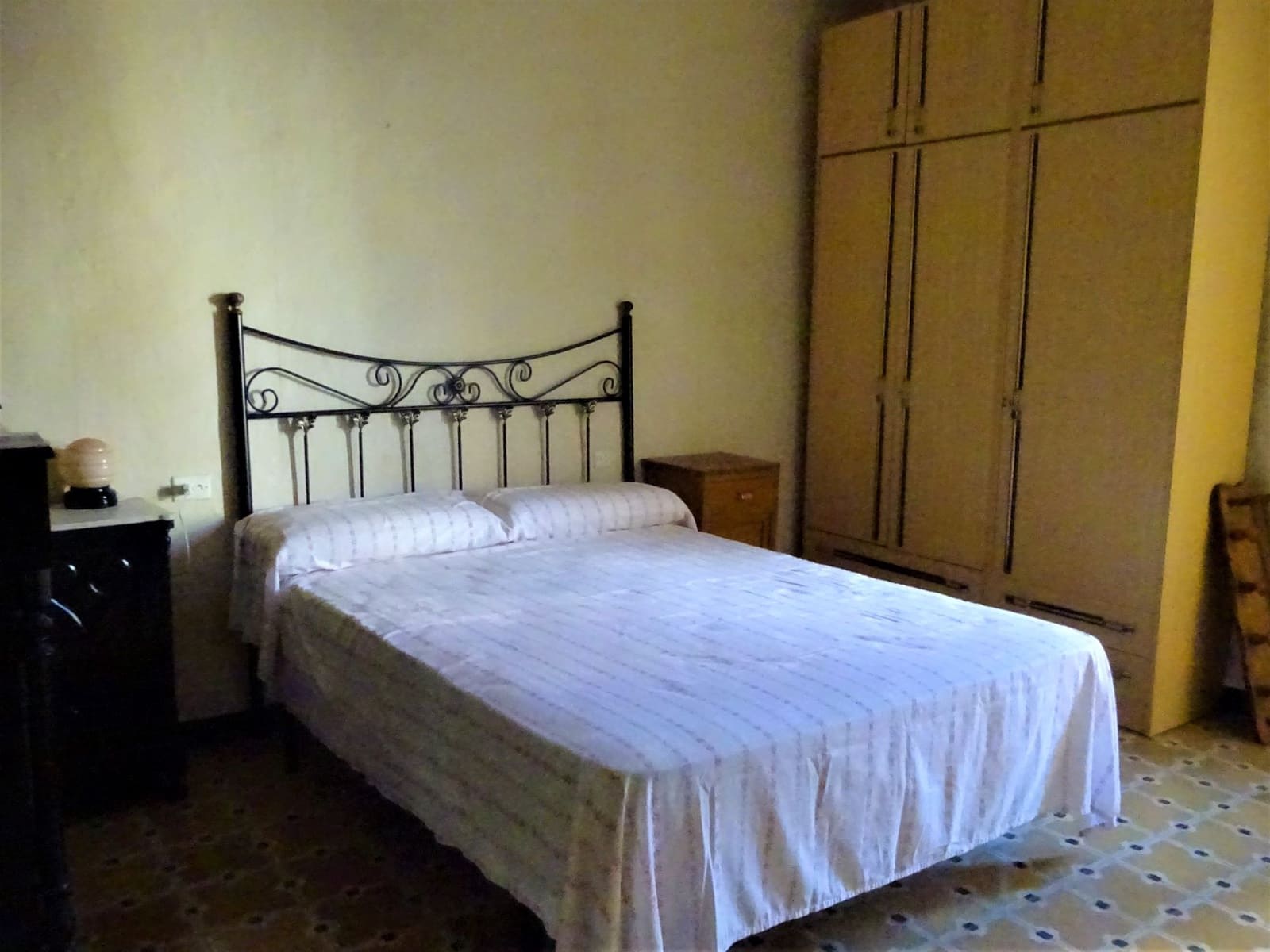 3 soverom Hus til salgs i Maella med garasje - € 29 500 (Ref: 7406920)