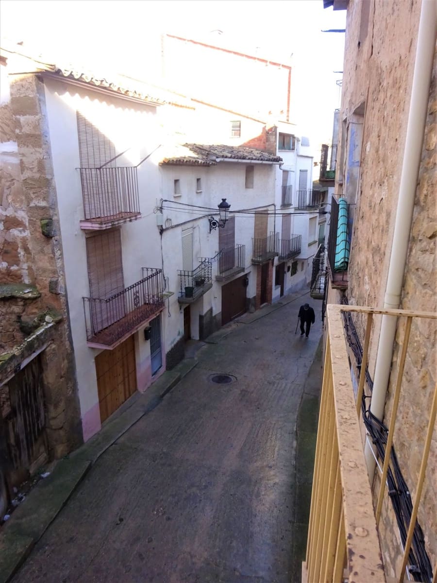3 quarto Casa em Banda para venda em Maella com garagem - 28 000 € (Ref: 7406920)