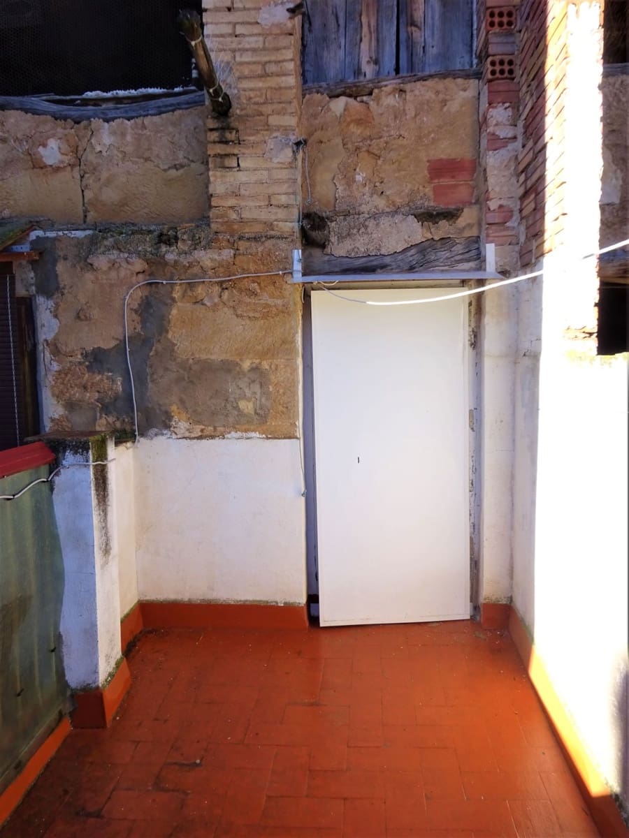 3 quarto Casa em Banda para venda em Maella com garagem - 28 000 € (Ref: 7406920)