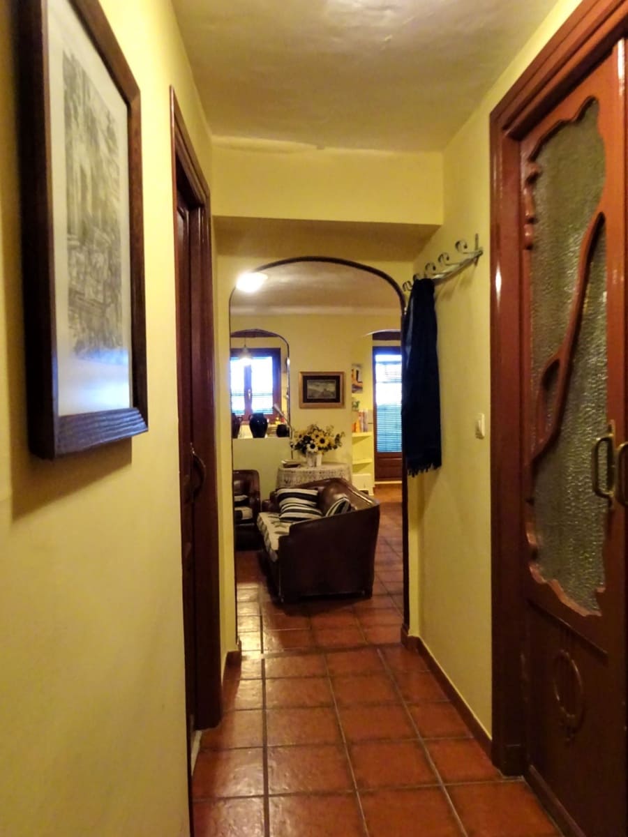 5 soveværelse Byhus til salg i Maella - € 89.000 (Ref: 7406933)