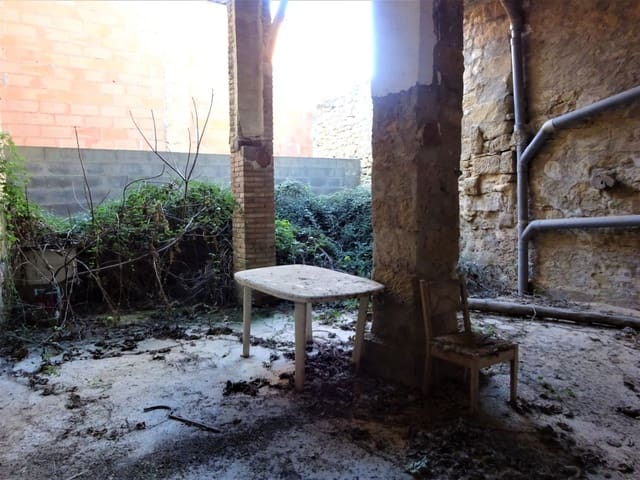 5 soverom Hus til salgs i Maella - € 89 000 (Ref: 7406933)