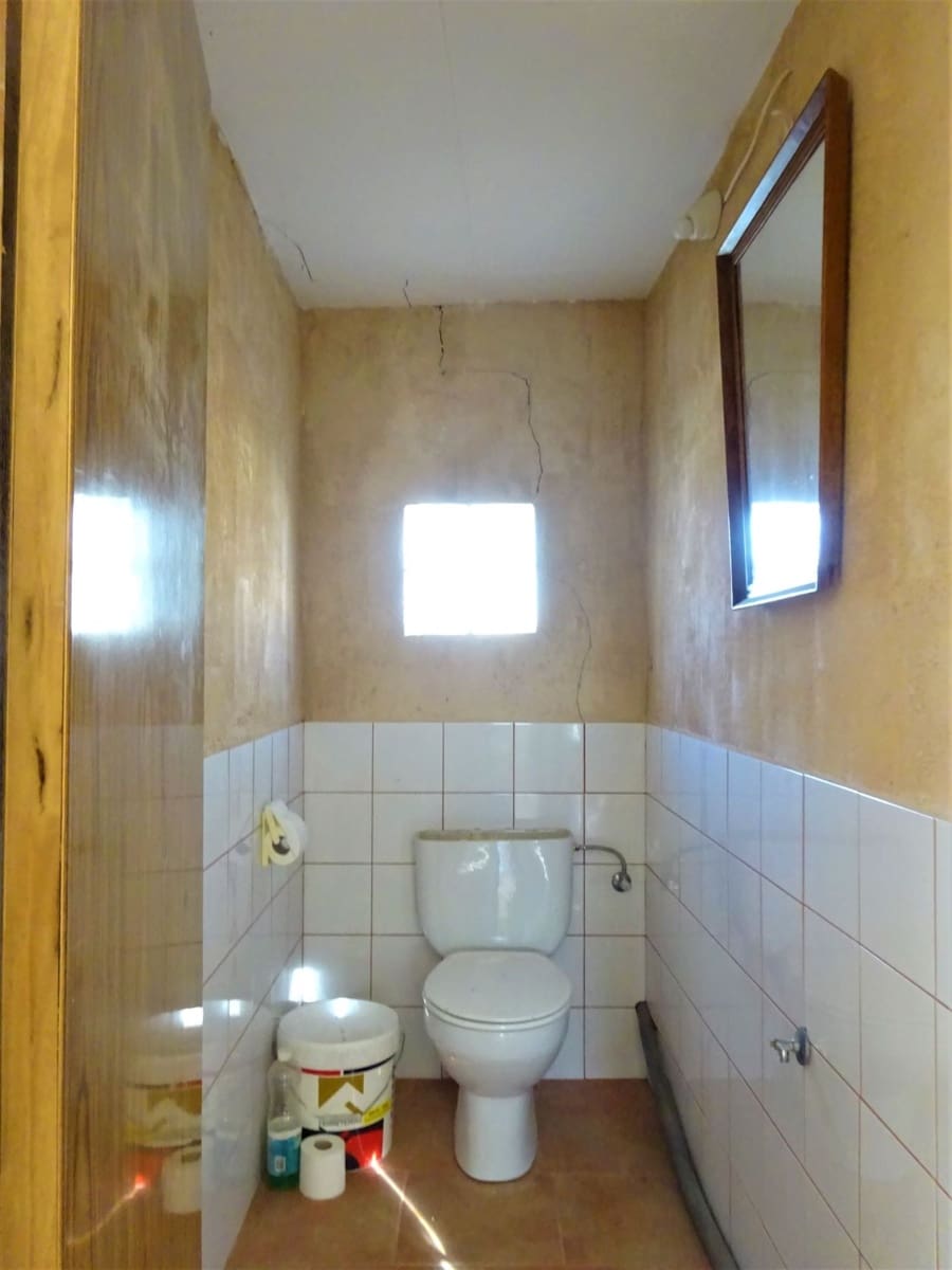 2 soveværelse Finca/Landehus til salg i Calaceite med swimmingpool garage - € 69.000 (Ref: 7406936)