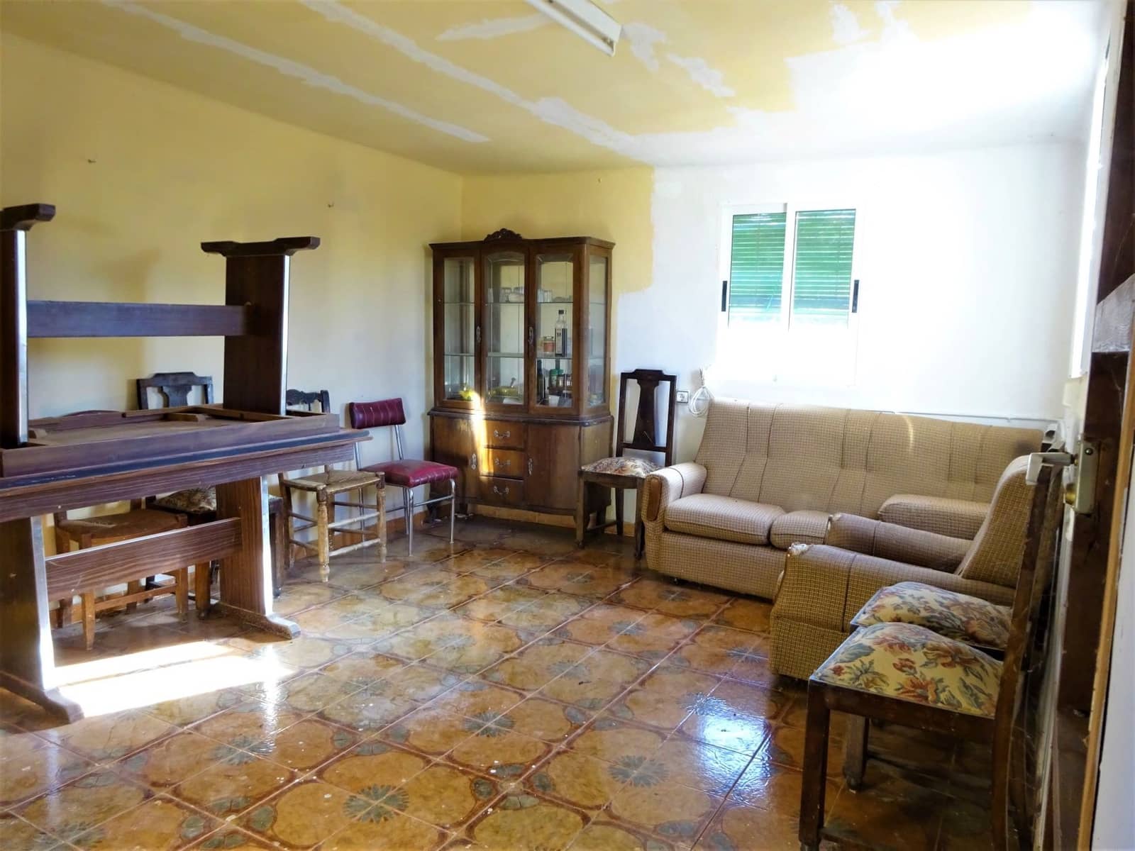 2 soveværelse Finca/Landehus til salg i Calaceite med swimmingpool garage - € 69.000 (Ref: 7406936)