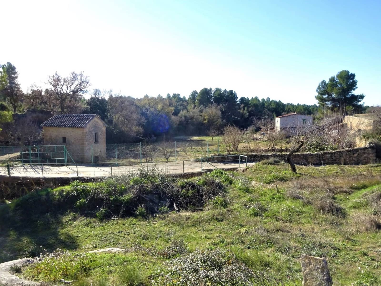 2 soveværelse Finca/Landehus til salg i Calaceite med swimmingpool garage - € 69.000 (Ref: 7406936)