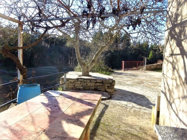2 bedroom Finca/Country House for sale in Calaceite with pool garage - € 69,000 (Ref: 7406936)
