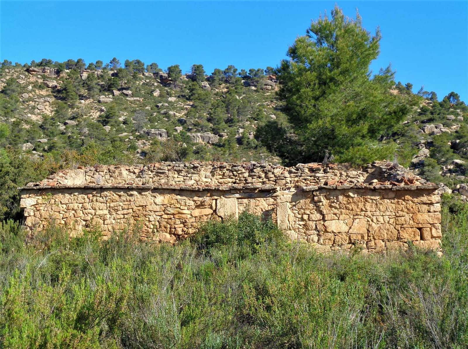 Finca/Landehus til salg i Maella - € 24.000 (Ref: 7406961)