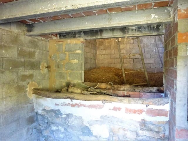 Finka/Dom wiejski na sprzedaż w Maella - 12 500 € (Ref: 7467373)