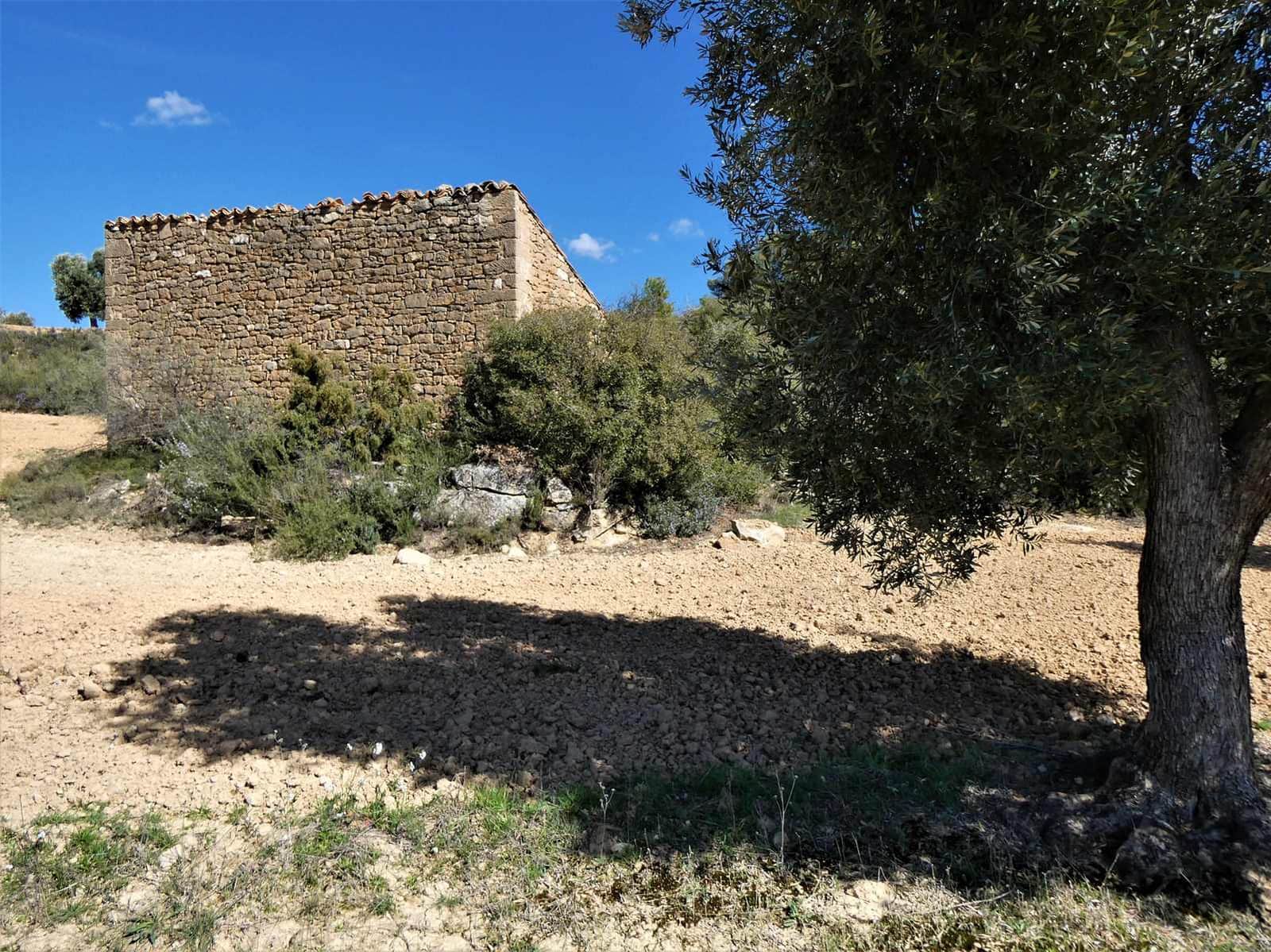 Finca/Herregård til salgs i Maella - € 29 000 (Ref: 7743404)