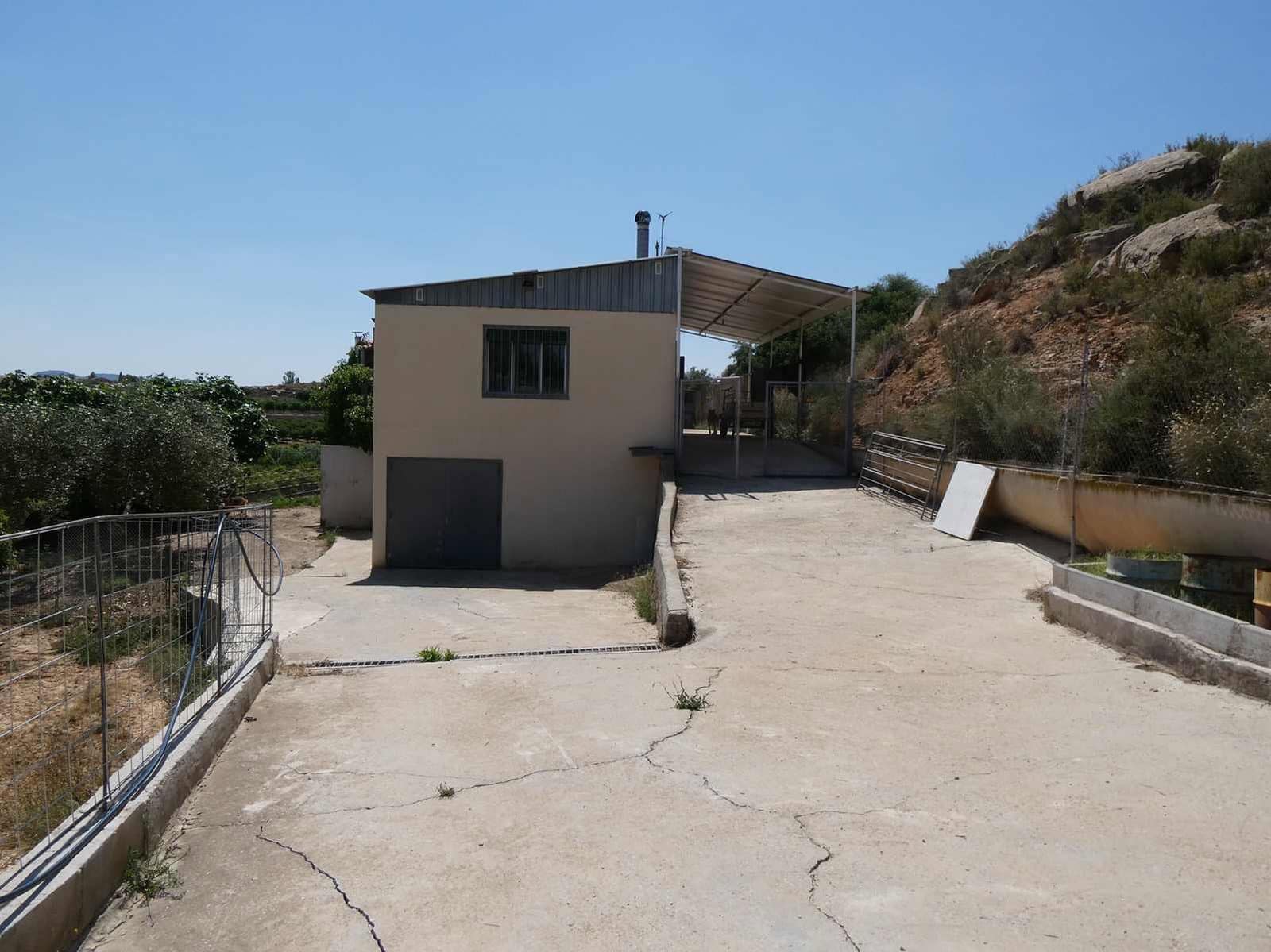 2 slaapkamer Finca/Landhuis te koop in Caspe met zwembad garage - € 149.000 (Ref: 7774812)
