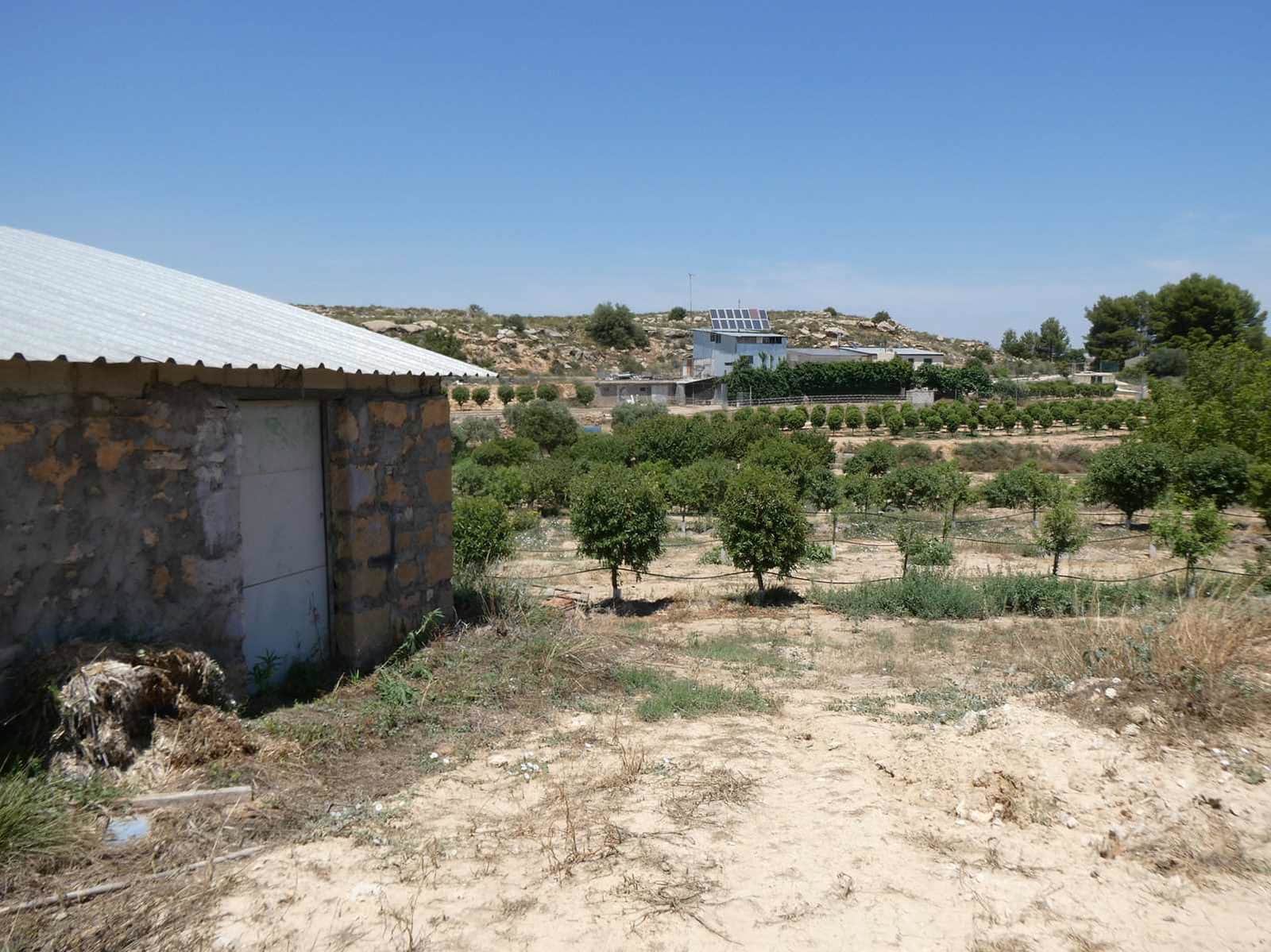 2 slaapkamer Finca/Landhuis te koop in Caspe met zwembad garage - € 149.000 (Ref: 7774812)