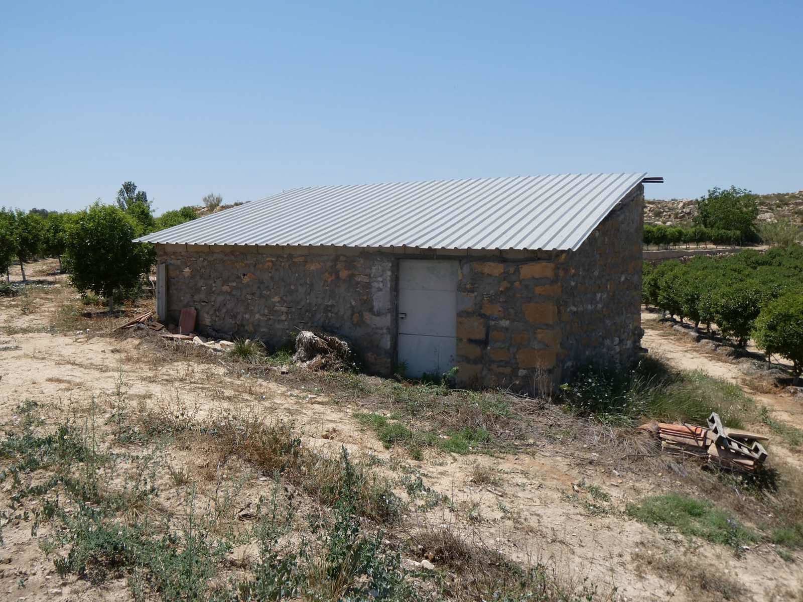 2 slaapkamer Finca/Landhuis te koop in Caspe met zwembad garage - € 149.000 (Ref: 7774812)