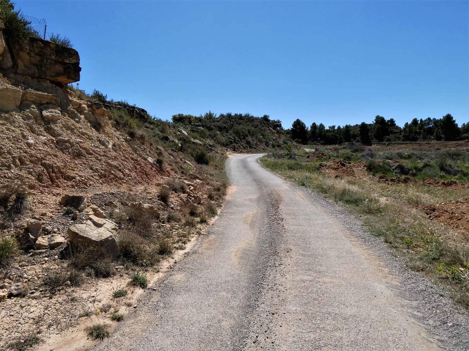 Finca/Landgut zu verkaufen in Caspe mit Pool Garage - 33.000 € (Ref: 7818986)