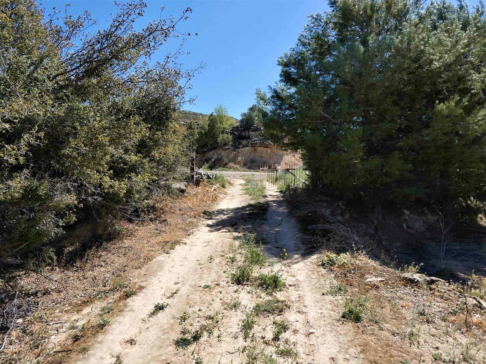 Finca/Landgut zu verkaufen in Caspe mit Pool Garage - 33.000 € (Ref: 7818986)
