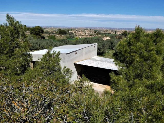 Finca/Landehus til salg i Caspe med swimmingpool garage - € 33.000 (Ref: 7818986)